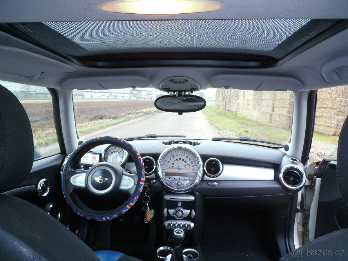 Mini Cooper Clubman 1.6 benzín /T.Z./ - 11