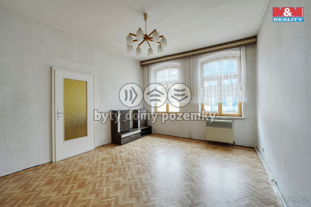 Prodám činžovní dům s obchodem a byty - 11