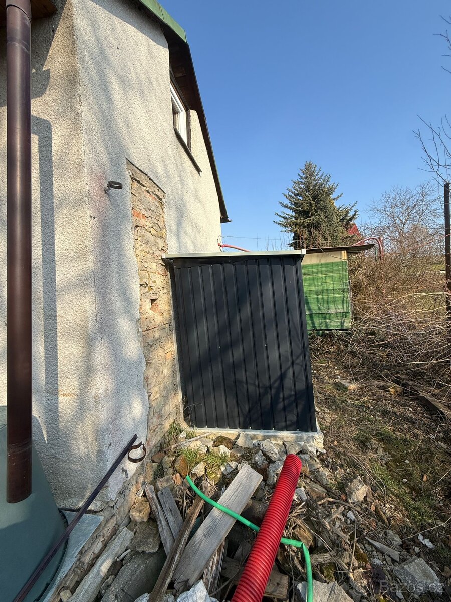 Chata se zahradou Kroměříž - 11