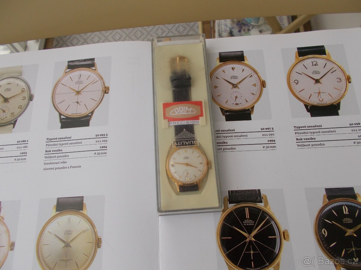 krasne zlacene rare typ hodinky prim Hvezdičky 1964 funkcni - 11