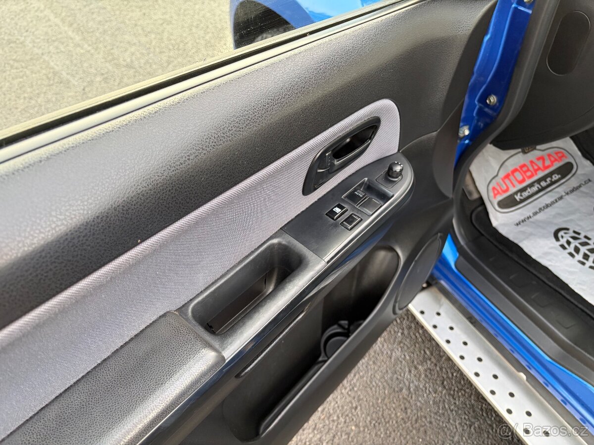 Suzuki Grand Vitara, 1,6 4X4, TOP, SERVISKA, 1.MAJ - 11