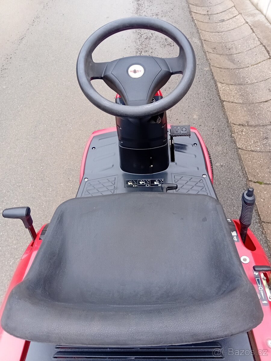 Prodám zahradní traktor Rider Hecht - 11