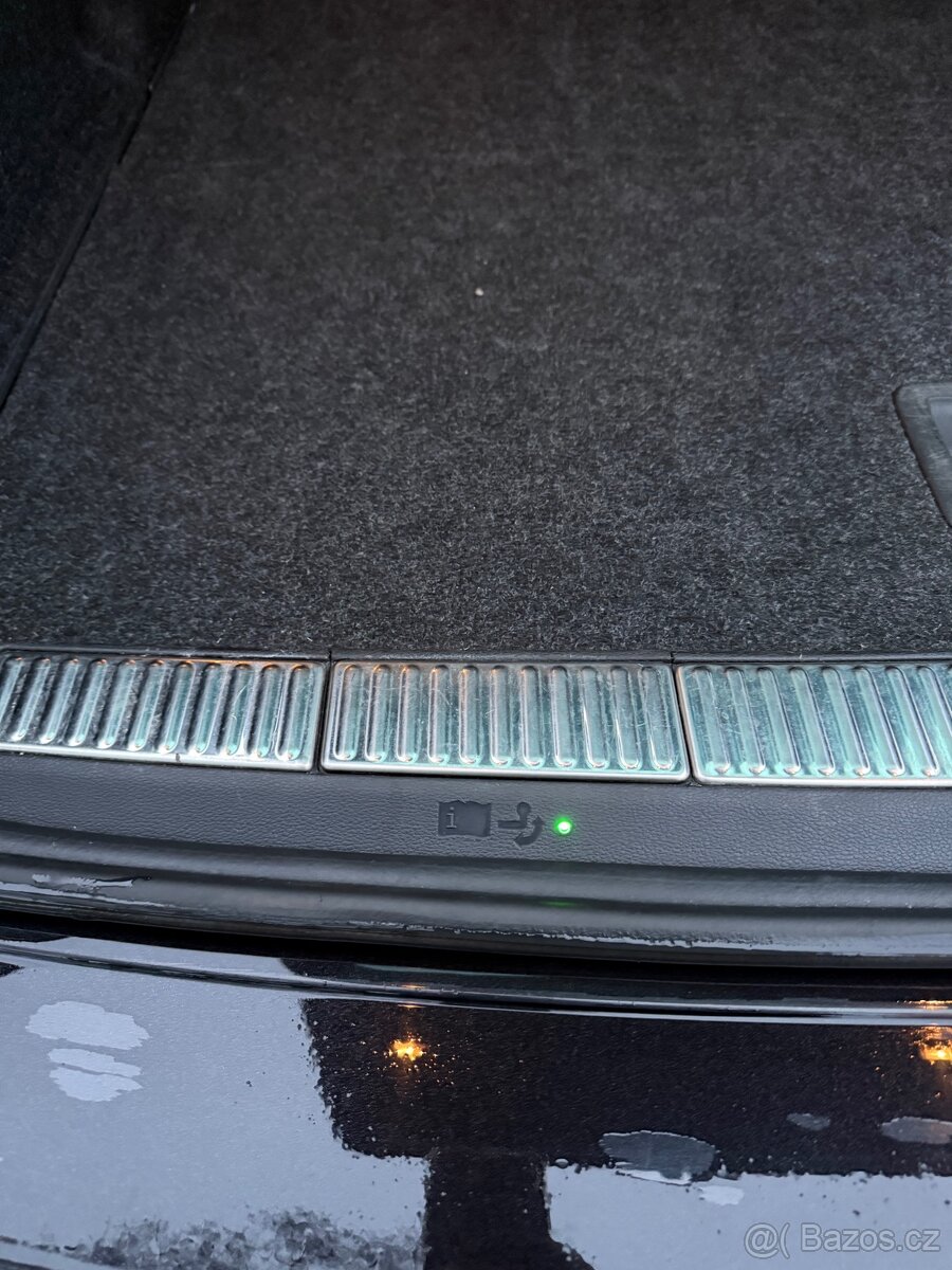 Škoda Superb 2.0 tdi, auta na splátky bez registru - 11