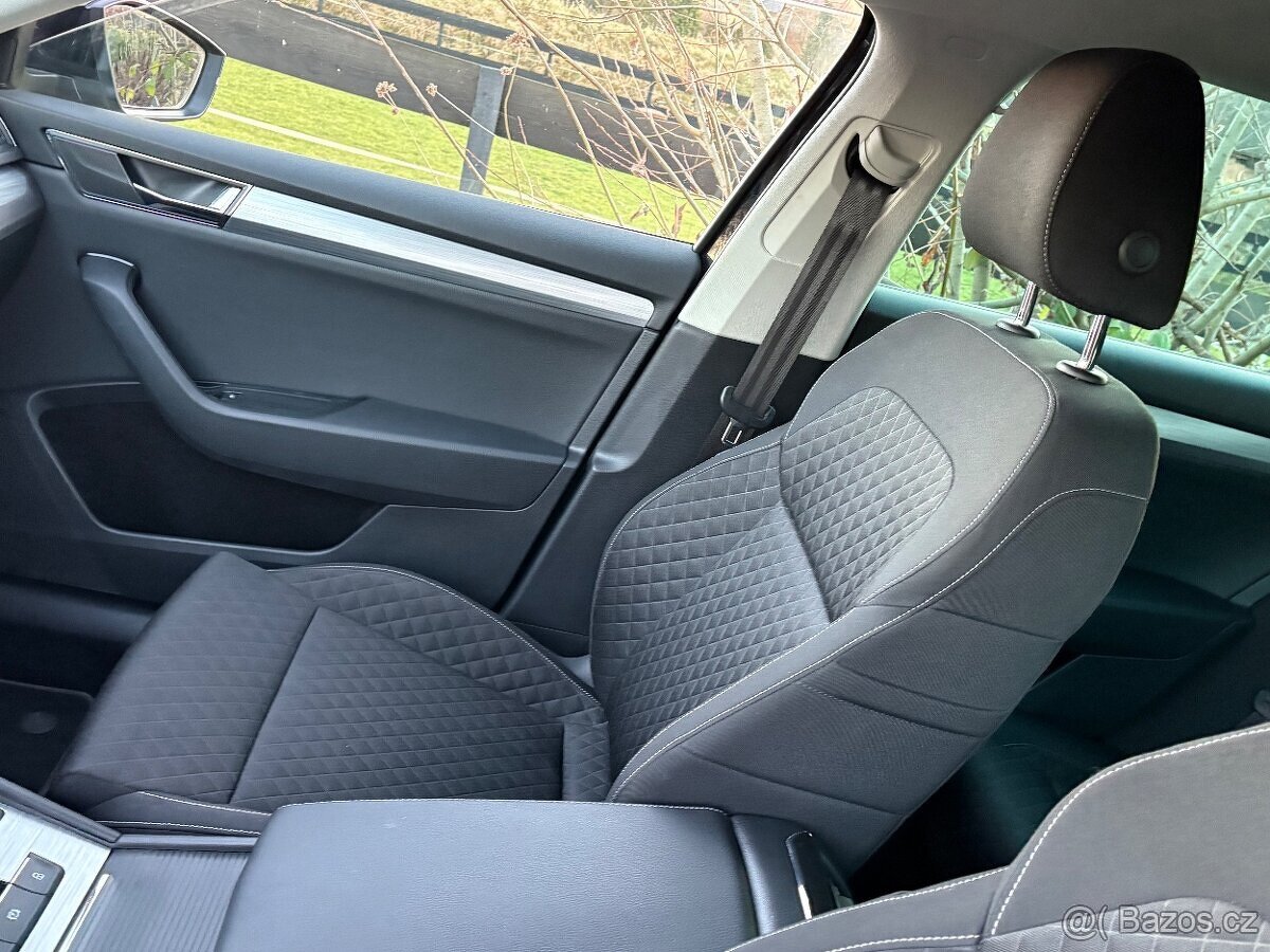 Škoda Superb 2tdi Dsg m.r.2022 el.sedadla ful led světla - 11