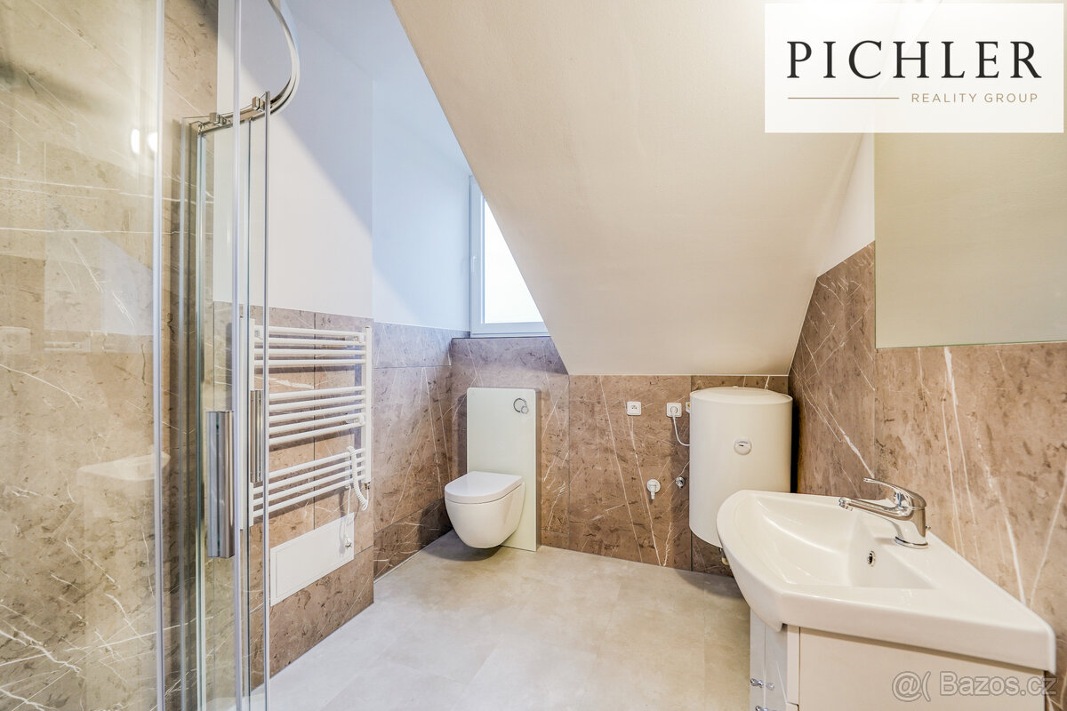 Pronájem podkrovního bytu 2KK, 50 m², Chotěšov - 11