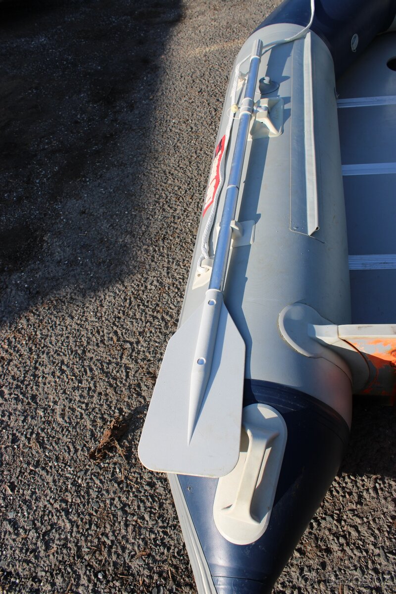 Prodám gumový člun - 11