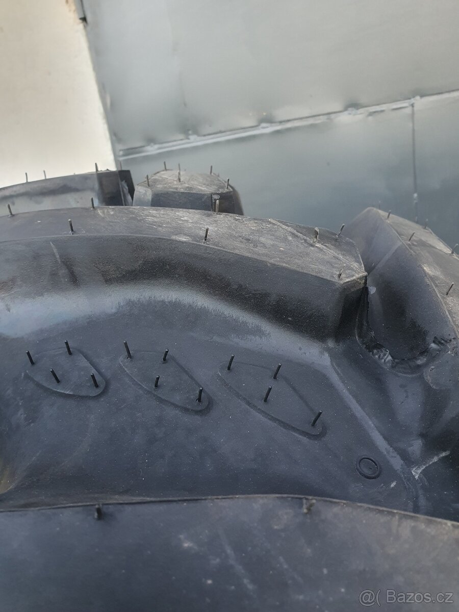 Pneu BKT 16,9 - 28...8 pláten - 11