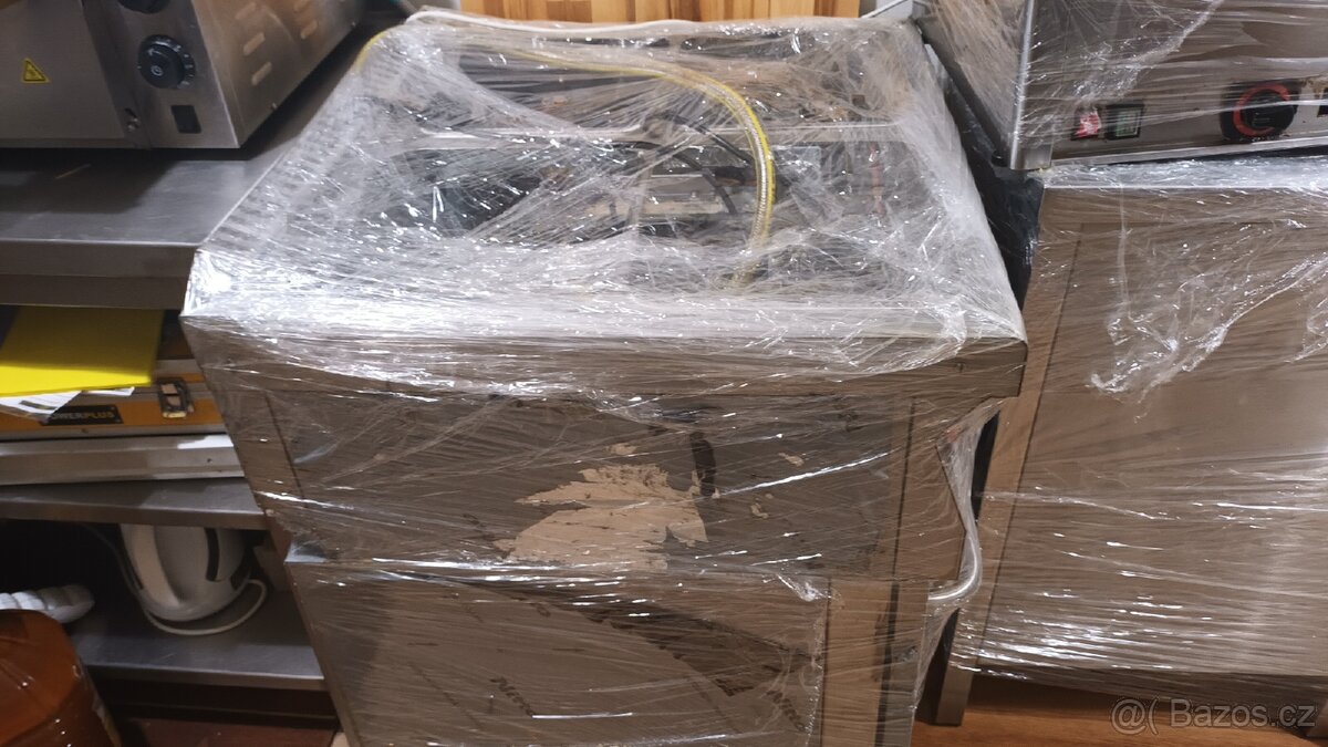 Gastro plynové sporák, chladící stůl, nerezove stůl - 11