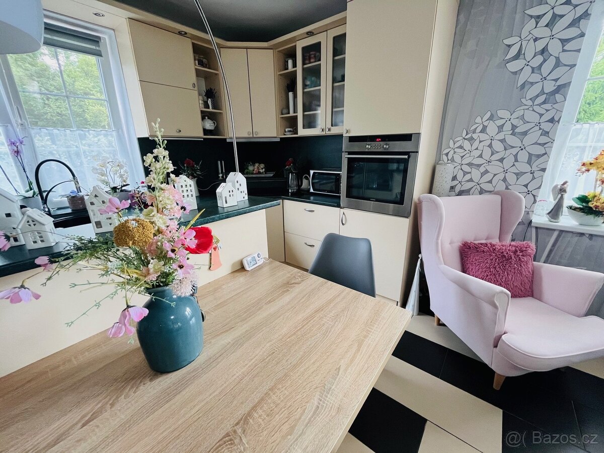 Prodej RD 190 m², Litochovice nad Labem 82, ev.č. 00104-2 - 11