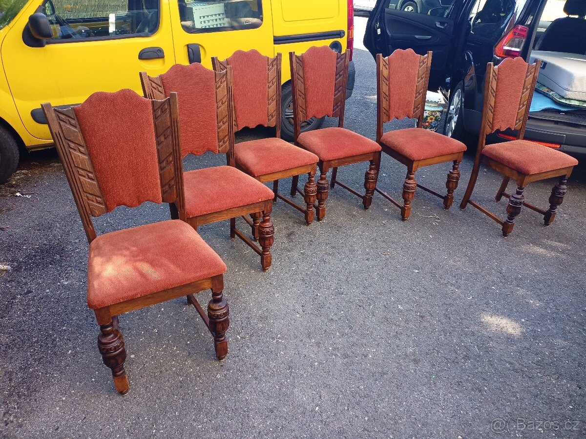 Prodám krásnou antik jídelní sestavu-stůl rozkládací+6 x žid - 11