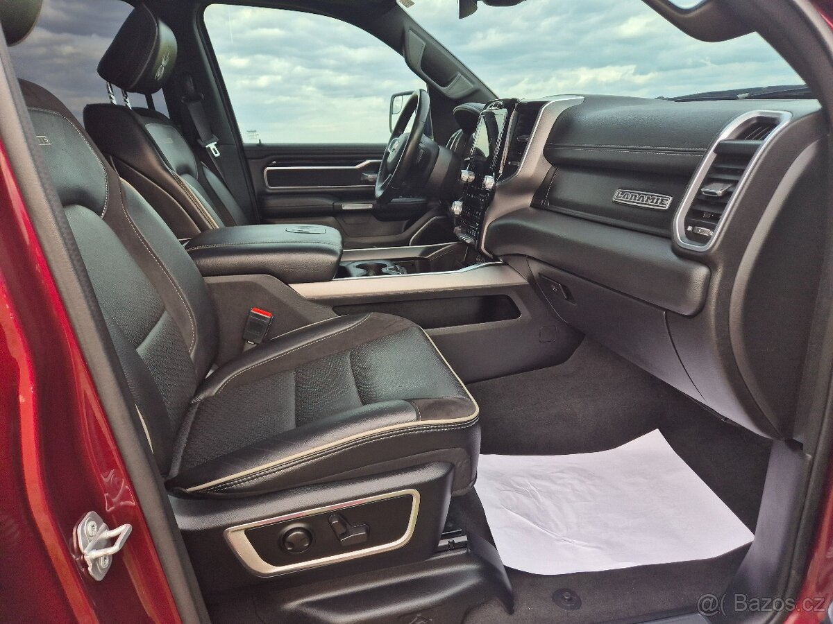 DODGE RAM 1500 5,7 HEMI BLACK WIDOW 39000km - 11