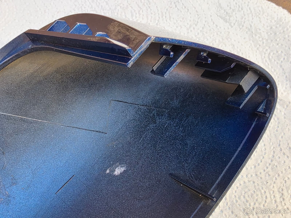 Prodám zákryt levého zrcátka Fabia II - 11