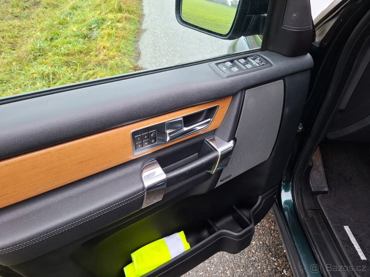 Land Rover Discovery 4 SDV6 HSE - 11