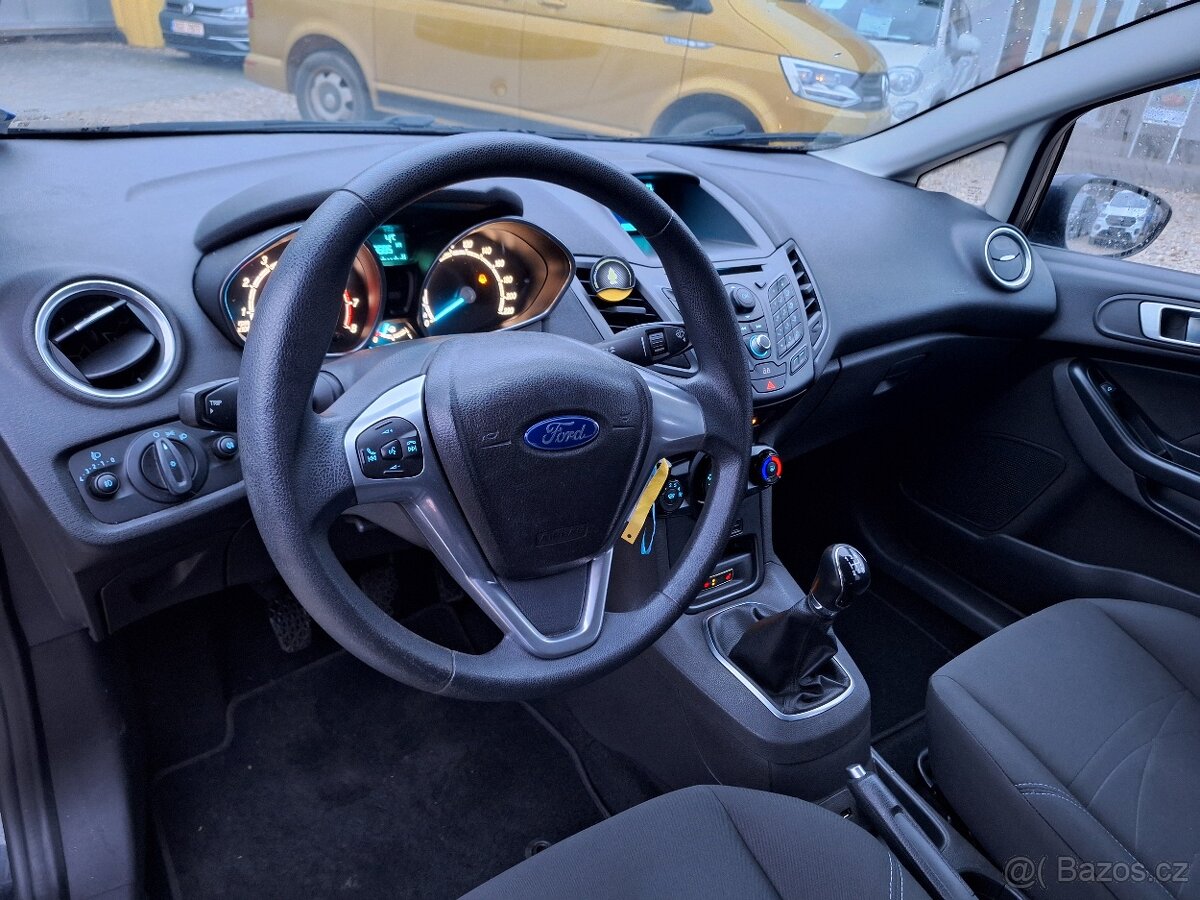 Ford Fiesta 1.0i 59KW Klimatizace, 5 Dveří - 11