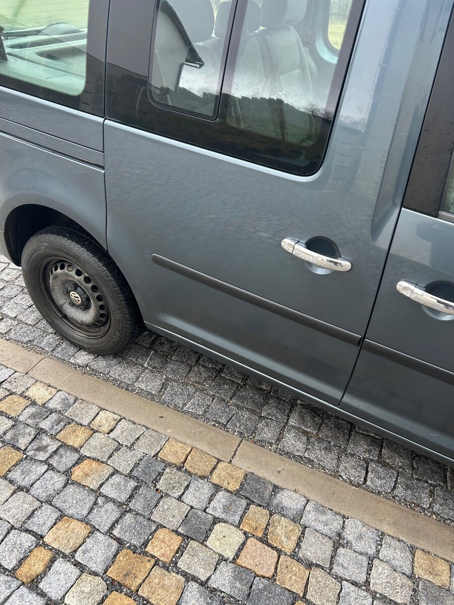 Vw caddy life 1.9 tdi 77kw - 11
