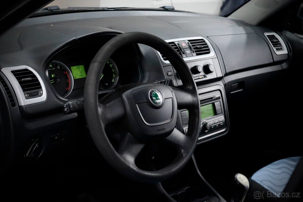 Škoda Fabia 2 Combi 1.4i 16v 63kW Ambiente - 11