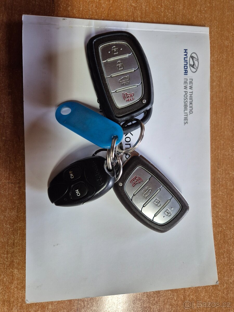 Hyundai i40,1.7CRDi,100KW,PLNÁ VÝBAVA,LED,WEBASTO,R.V.2014 - 11