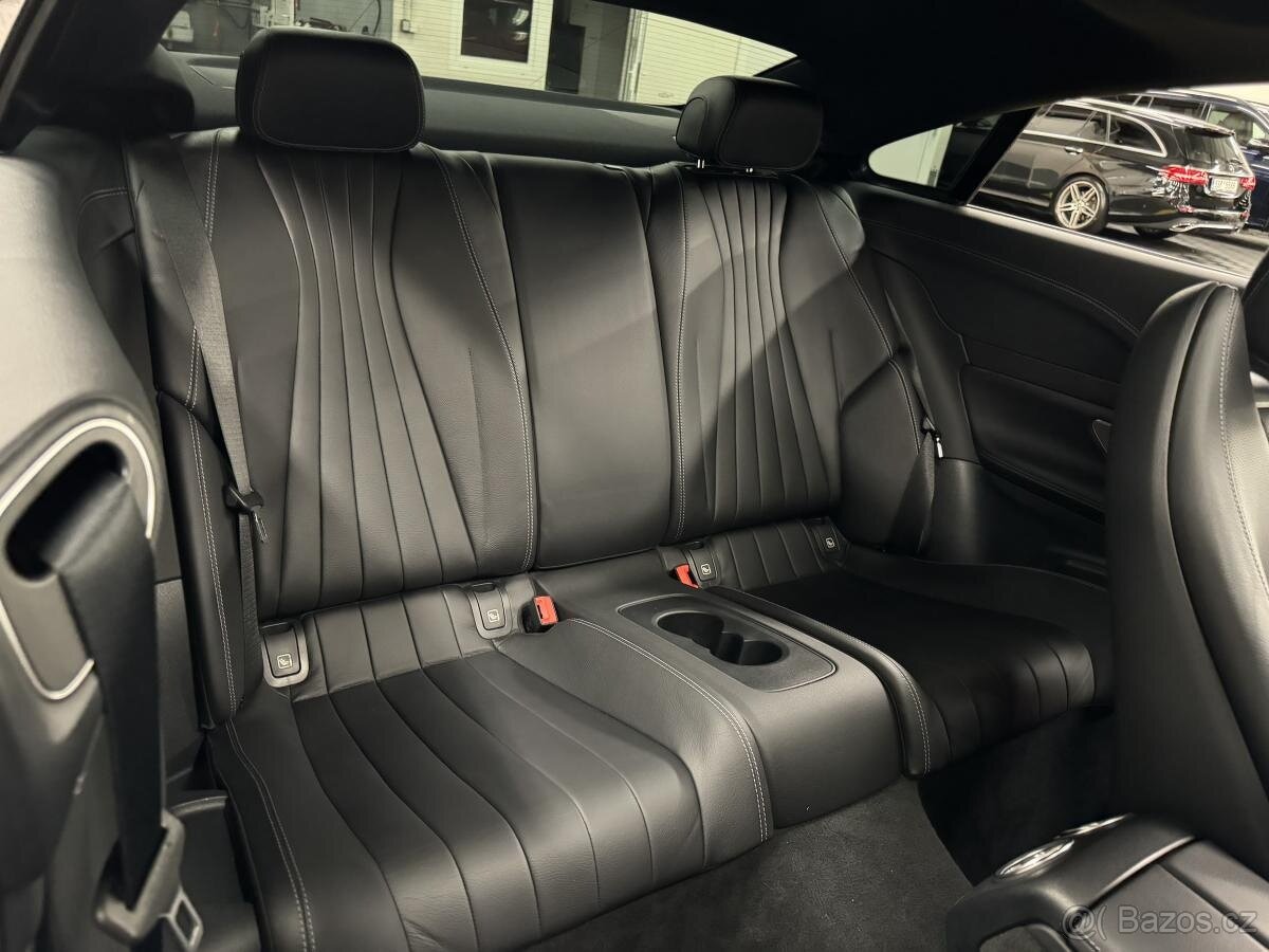 E400d kupé,odpočet,vybavené - 11