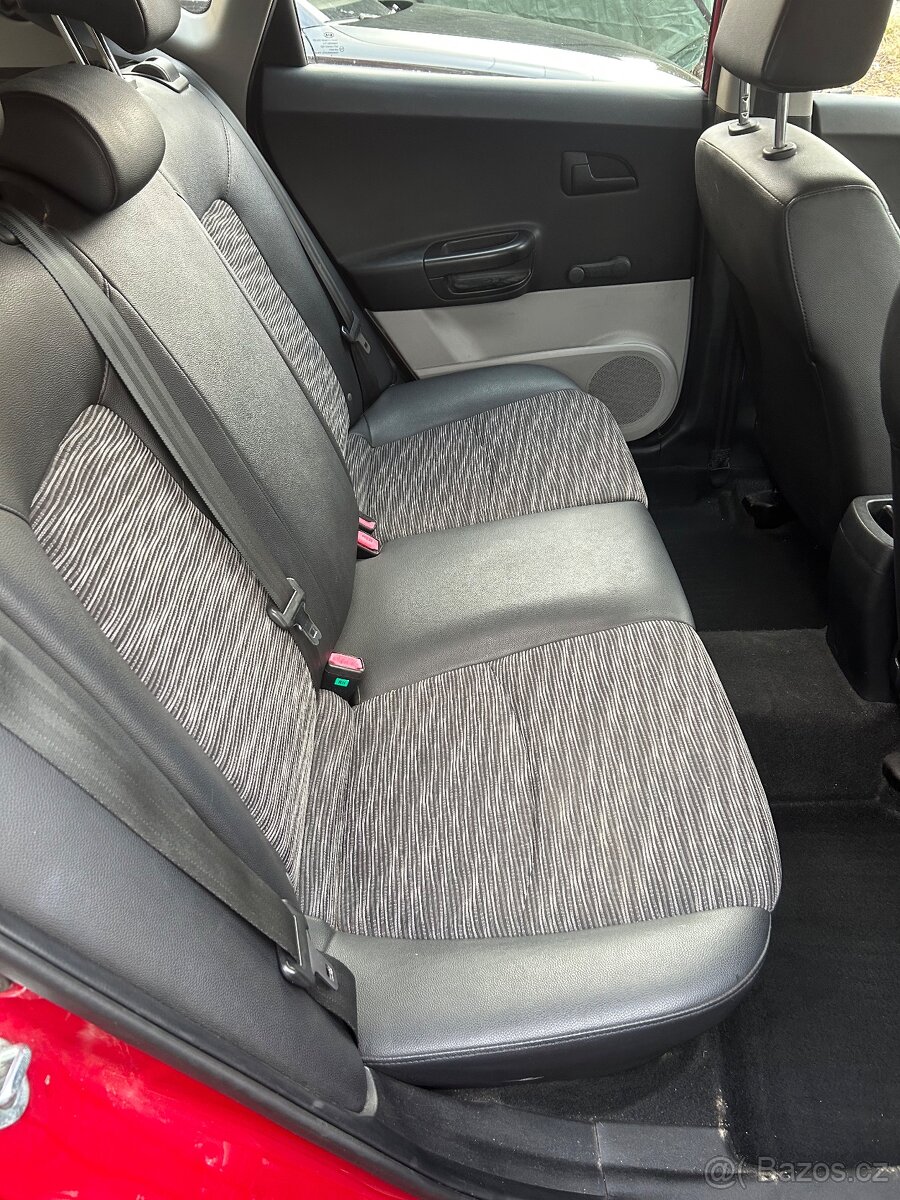 Kia ceed 1.4 80kw - 11