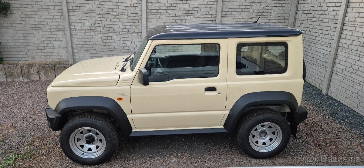 Suzuki Jimny 4x4 model 2023 - 11
