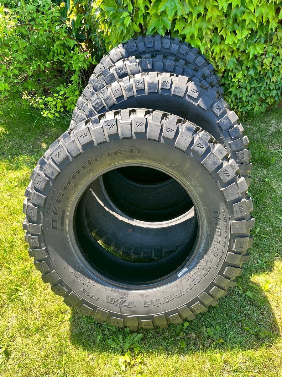 Jeep Wrangler Rubicon – Pneu a nárazník - 11