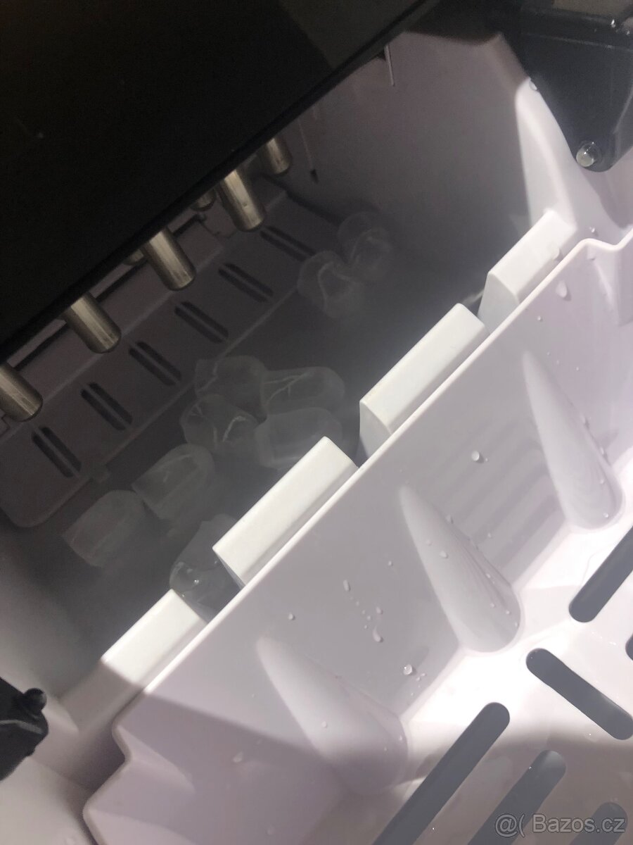 Výrobník ledu Sencor sim 3000bk - 11