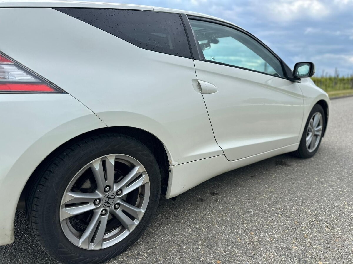Honda CRZ Hybrid - 11