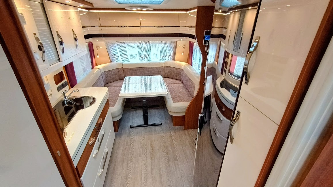 Hobby 540 FU, 1.majitel, mover, markýza, předstan, sat, DVBT - 11