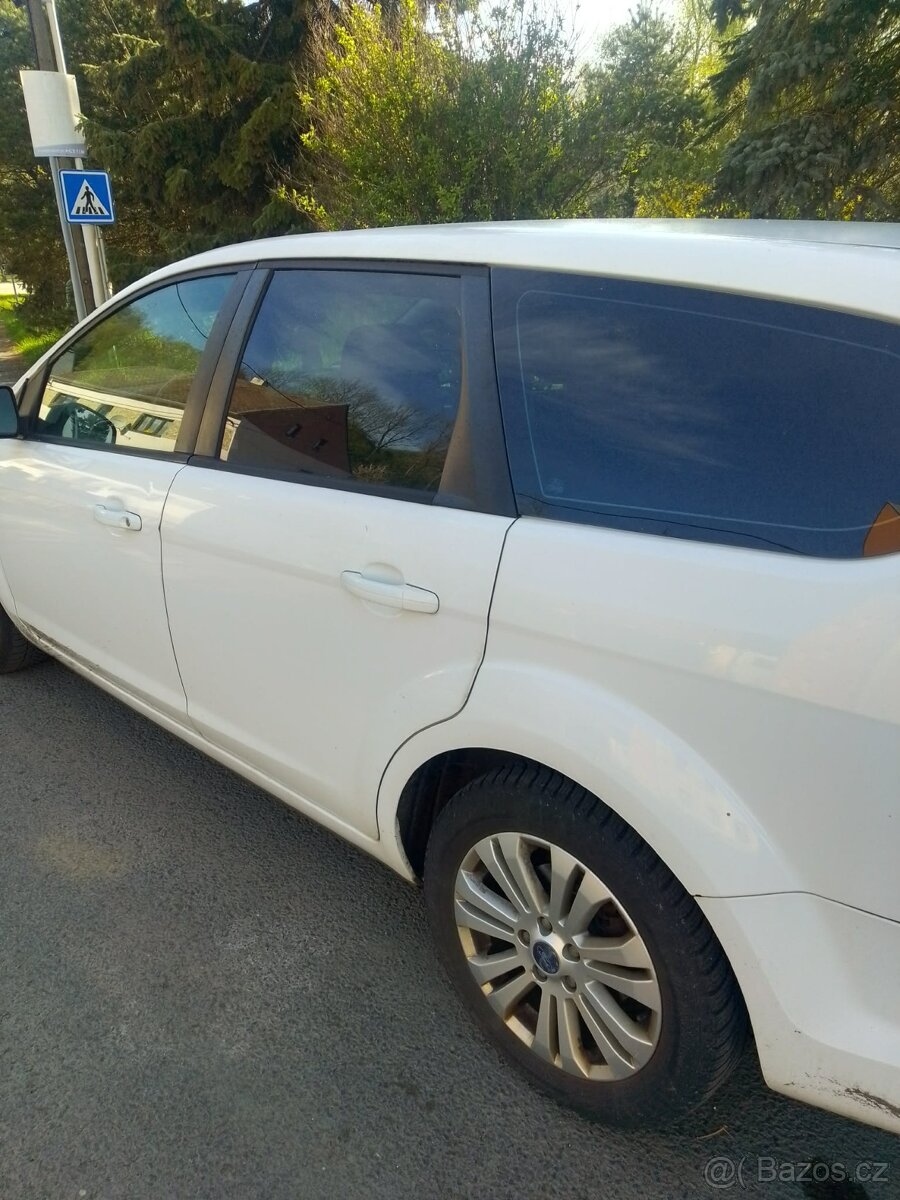 Ford Focus 1.6 benzin 2008 - 11