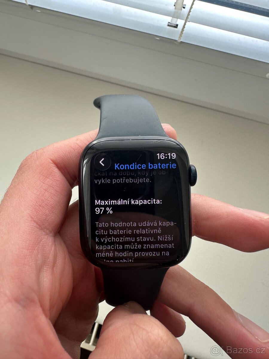 Apple Watch 9 45mm - 11