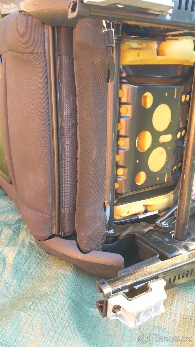 Prodám přední sedačky na s-max galaxy - 11