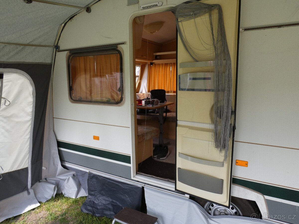 Prodám karavan LUNAR - CHATEAU 470 - 11
