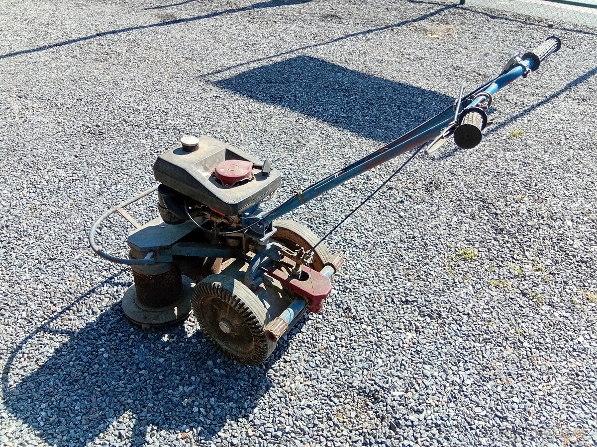 Prodám bubnovou sekačku Vari - 11