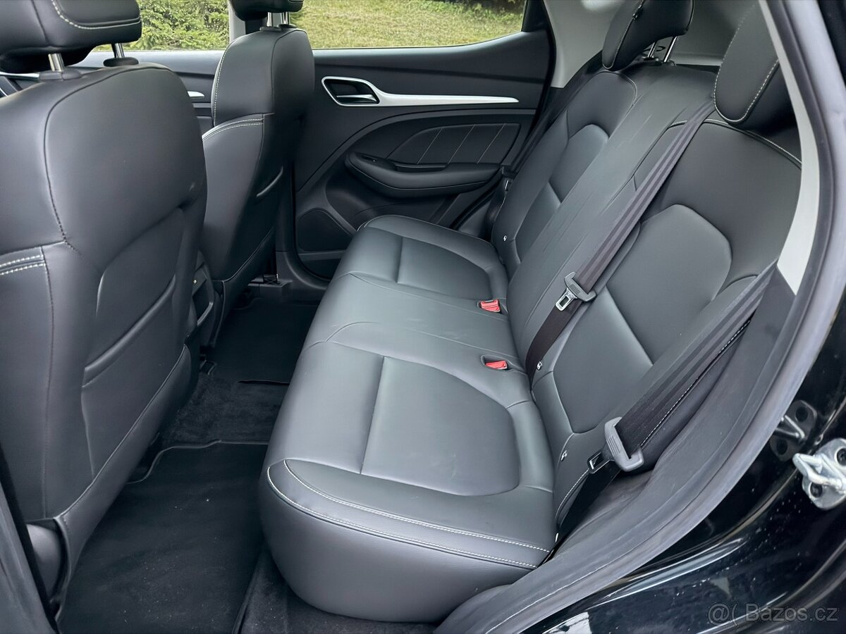 MG ZS, EV 105kW Luxury 42tkm m.ř. 2021 LED 1.Maj pano - 11