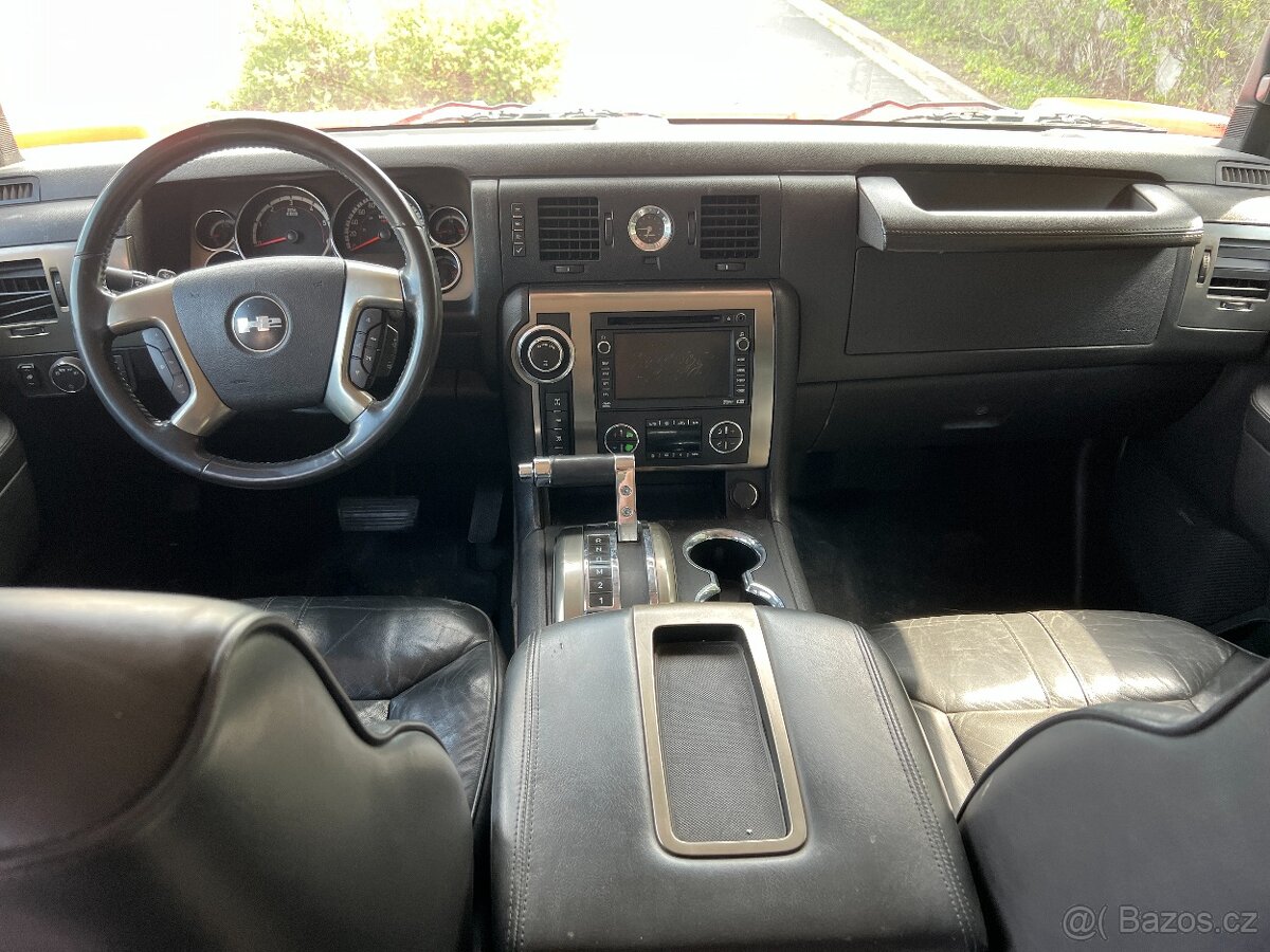 Hummer H2 6.2V8, rok 2008, poslední model - 11