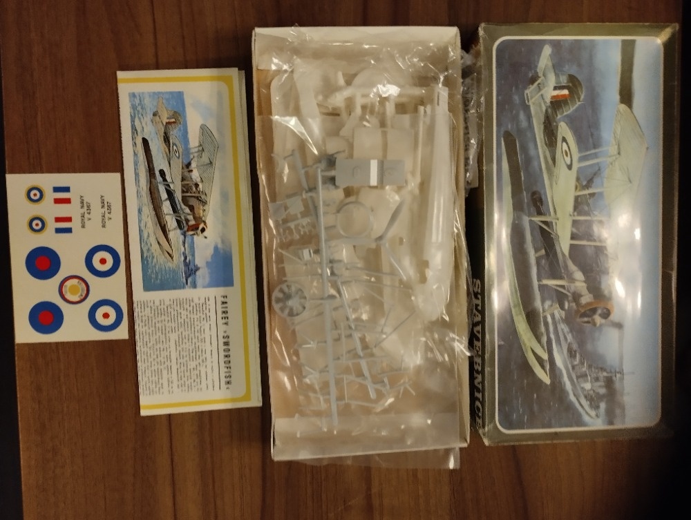 Modely letadel,Směr,plastové stavebnice. - 11