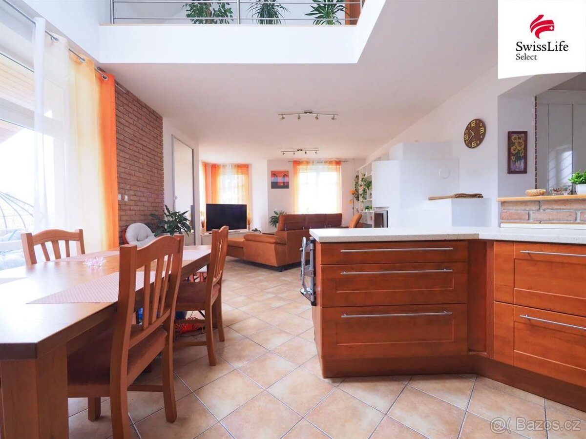 Prodej rodinného domu 188 m2, Polnička - 11