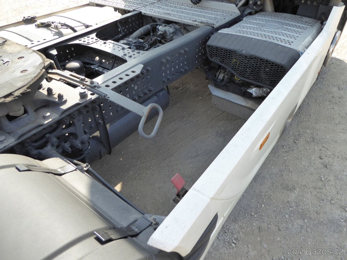 MERCEDES Actros 1845, tahač návěsů - 11