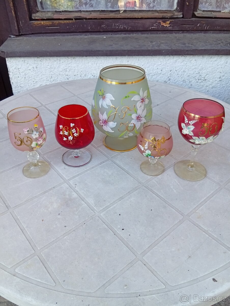 Prodám skleněné broušené vázy mísy a skleničky - 11