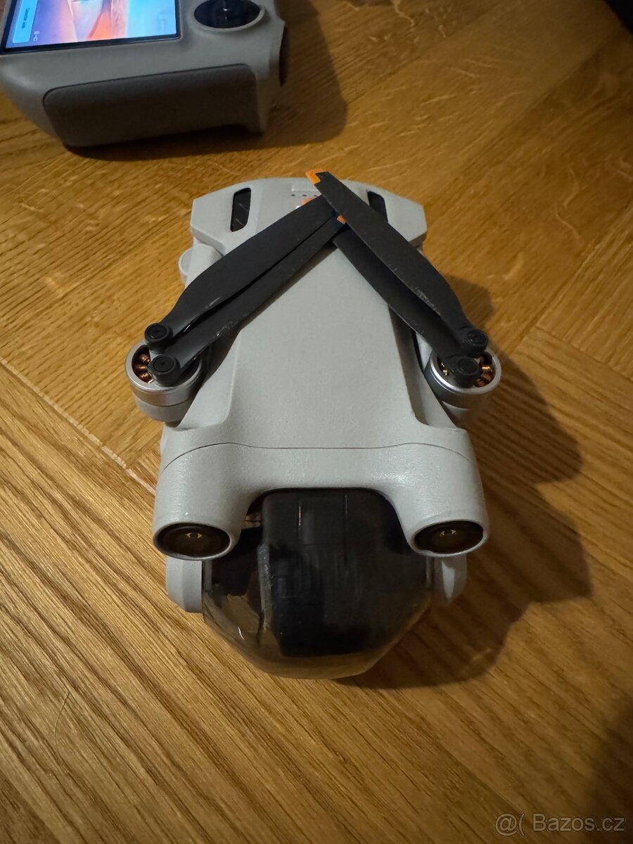 DJI Mini 3 Pro Fly More Combo - 11