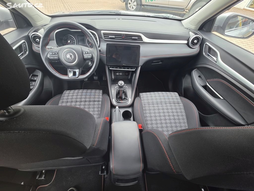 MG ZS, 1.5 Essential - 11