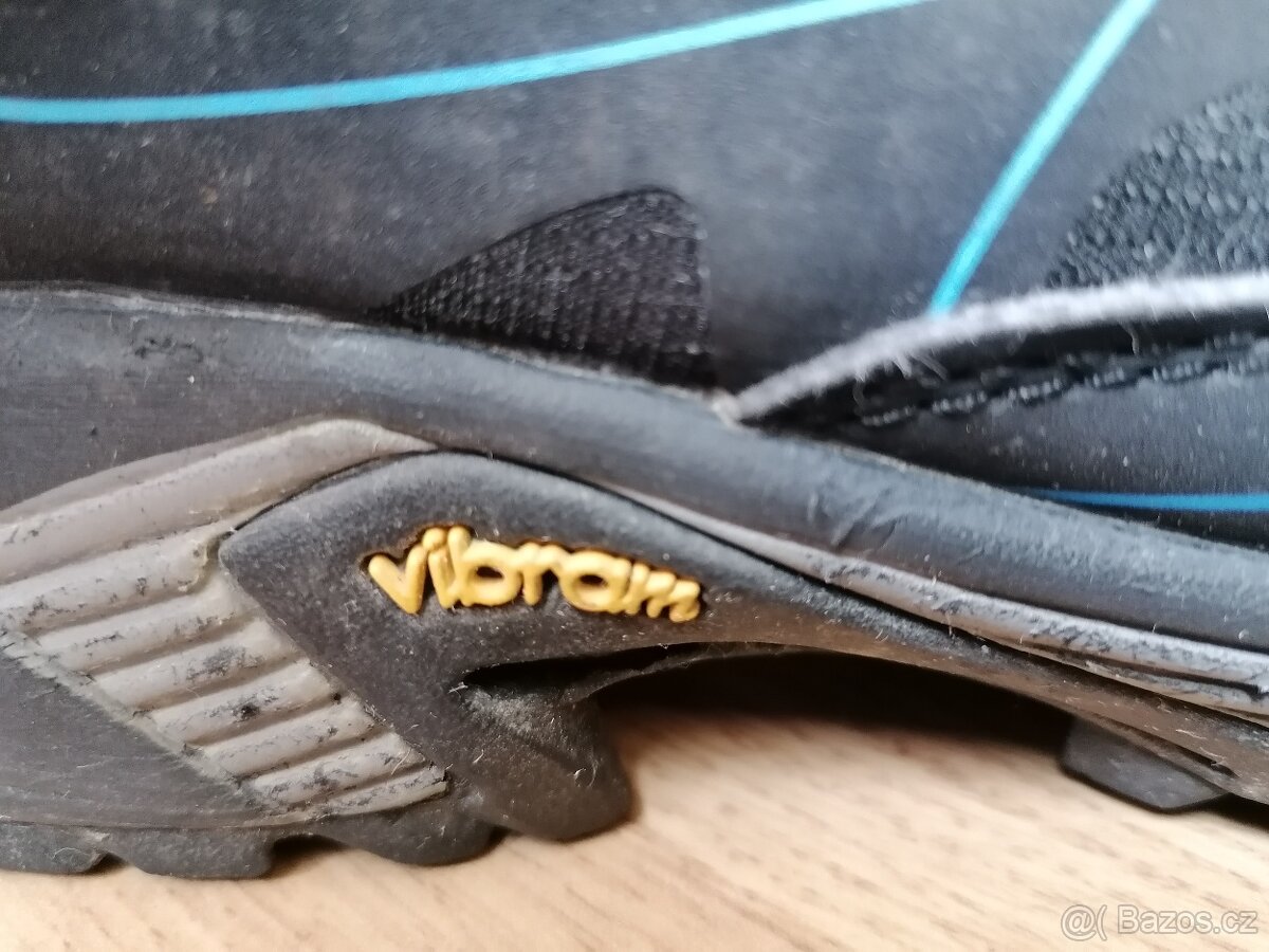 Trekové boty MCKINLEY - 11