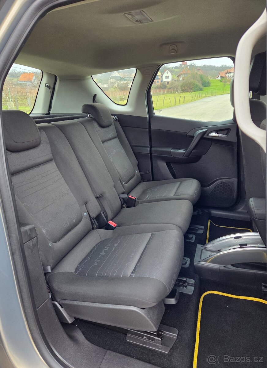 Opel Meriva 1.4 16V 88KW/120 koní R.V 07/2010 - 11