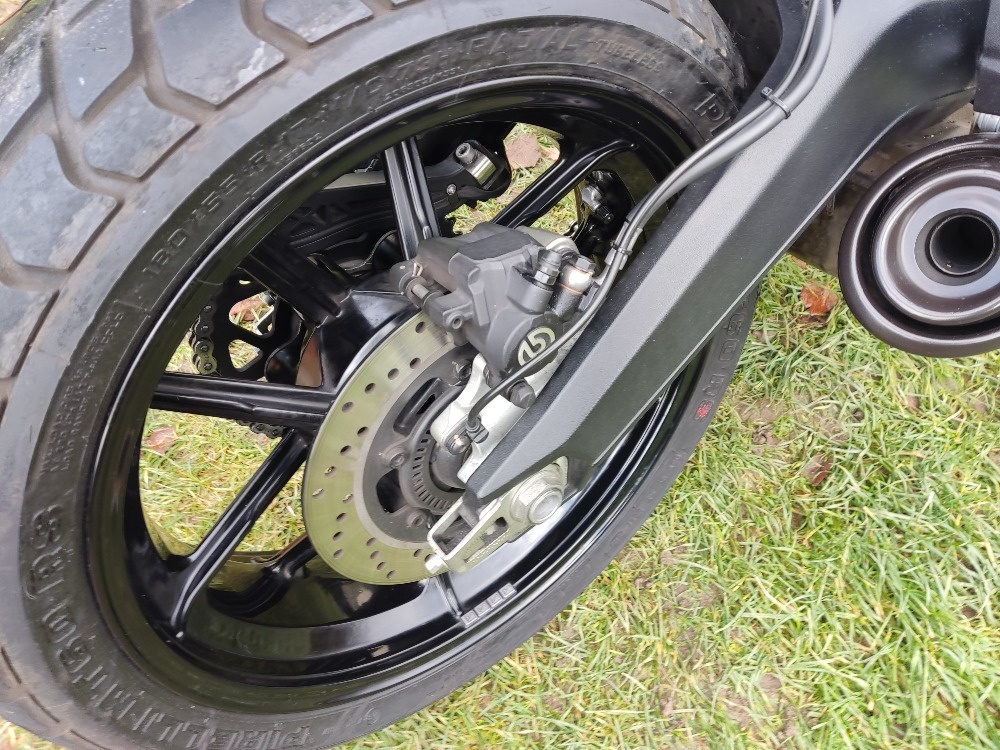 Ducati Scrambler Mach 2 (2019) TOP stav - 11