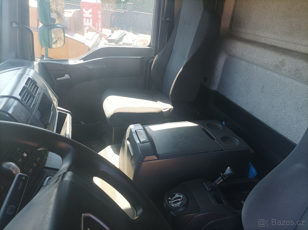 MAN 18.250 Šasí bez nástavby, rv.2011 automat 4x2 - 11