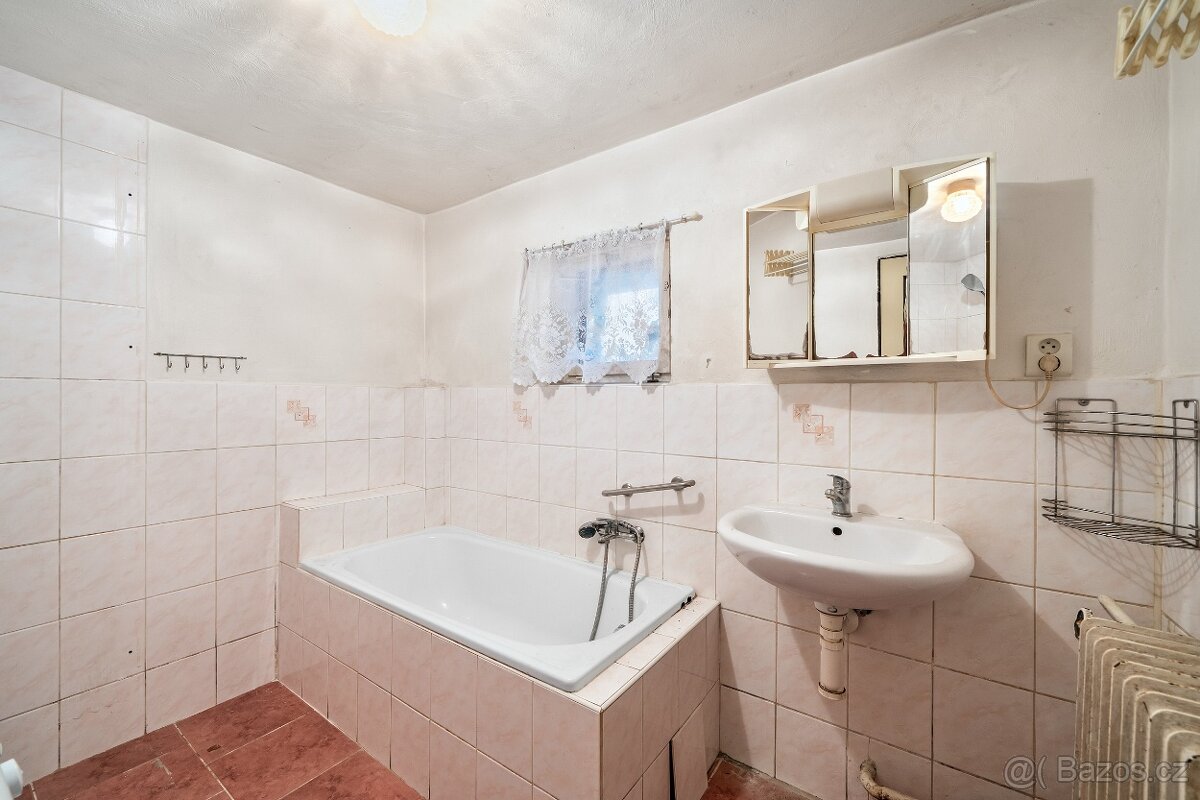 Prodej rodinného domu 110 m2, pozemek 1027 m2 – Hrabětice - 11