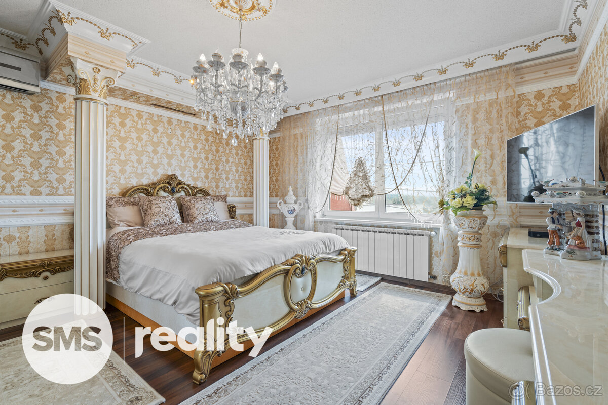 Rodinné sídlo s privátním wellness v prestižní části Ostravy - 11