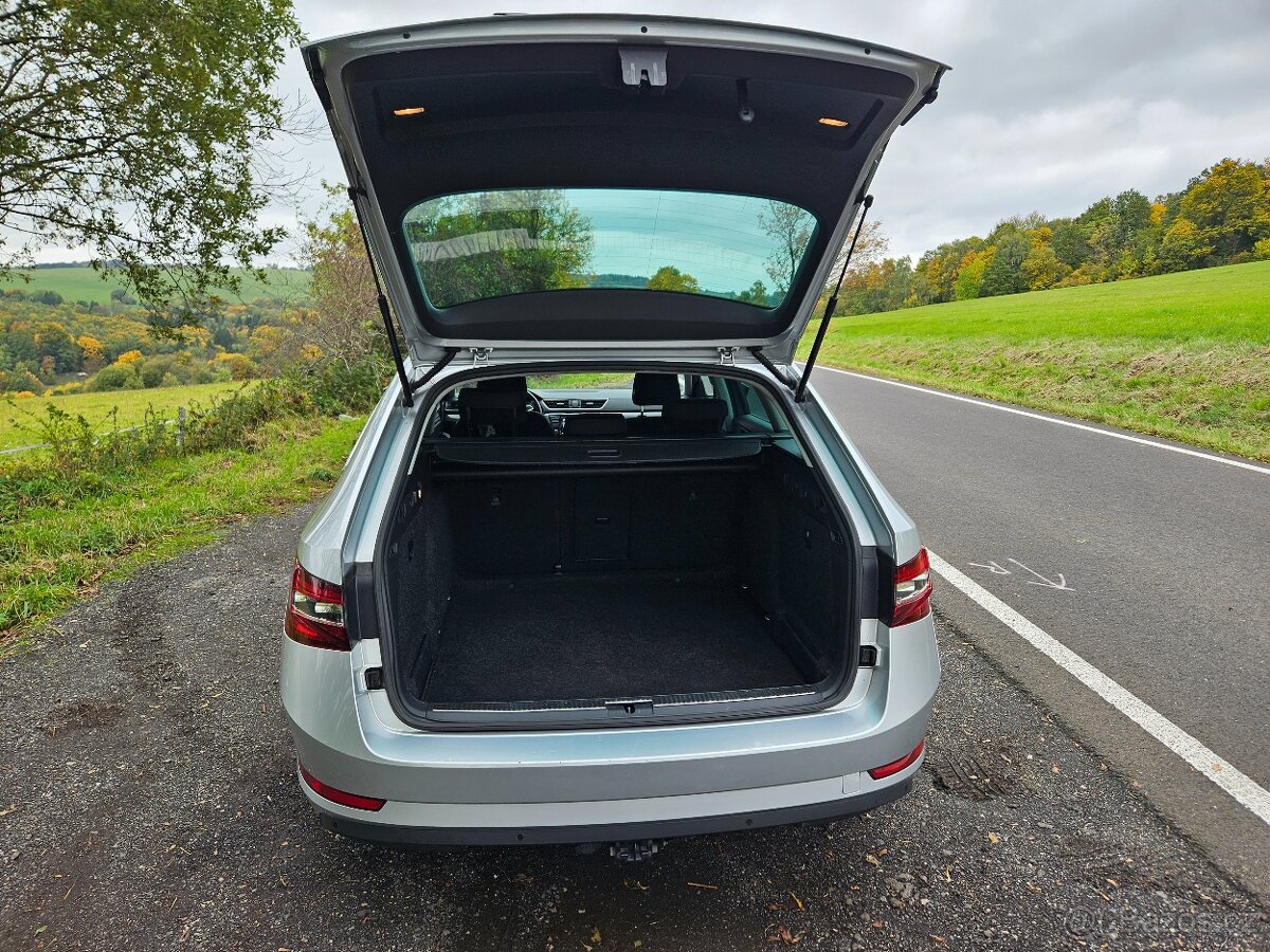 Škoda Superb 3, 2.0 TDI 110kw, Manuál - 11