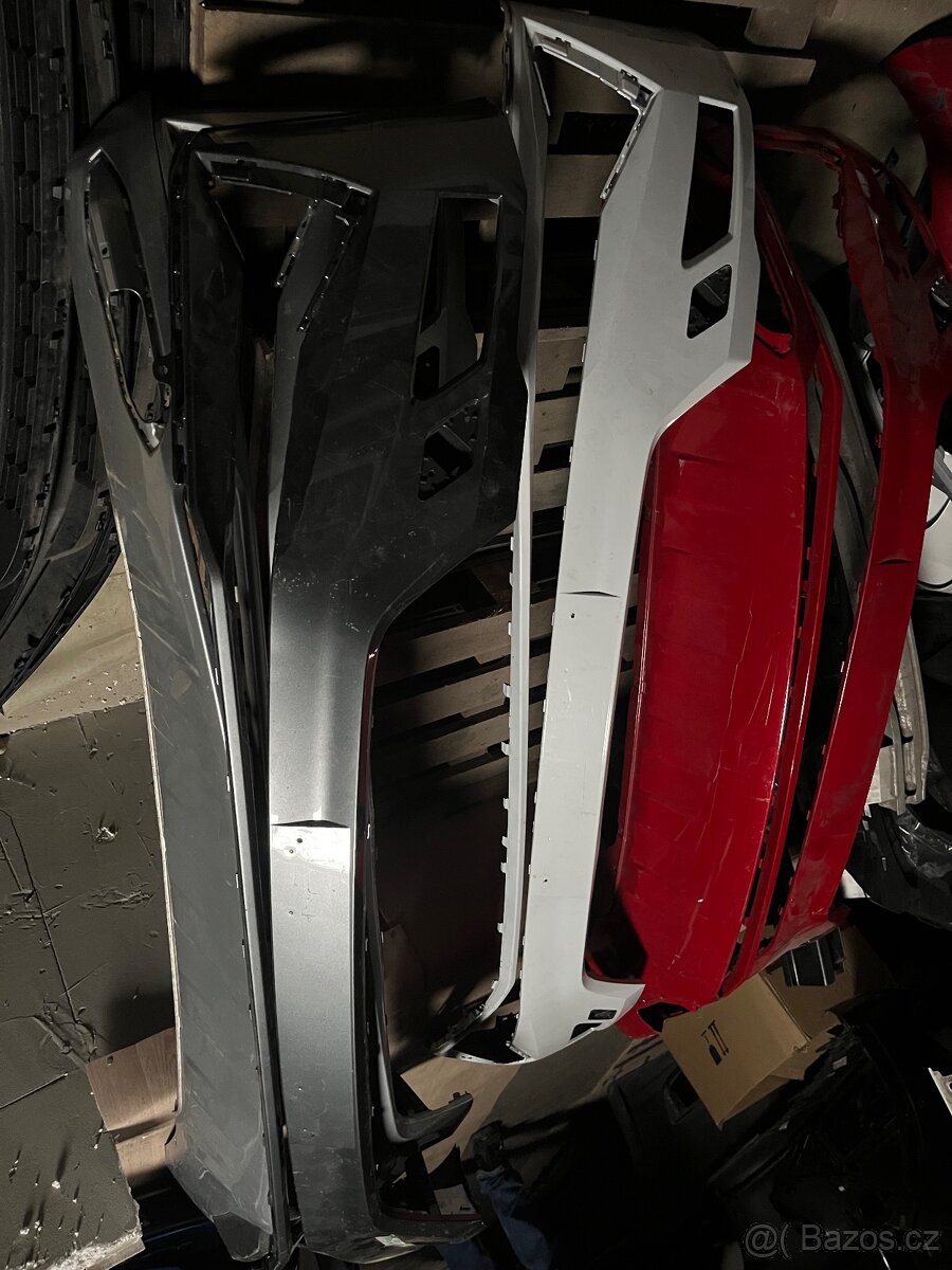 Karoq-kapota,svetla,narazniky,blatniky,dveře. - 11