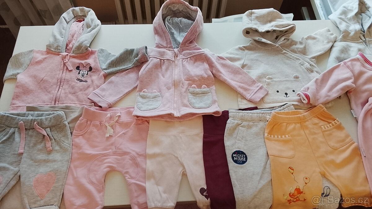 Dětské oblečení - mix - 100 ks - 11